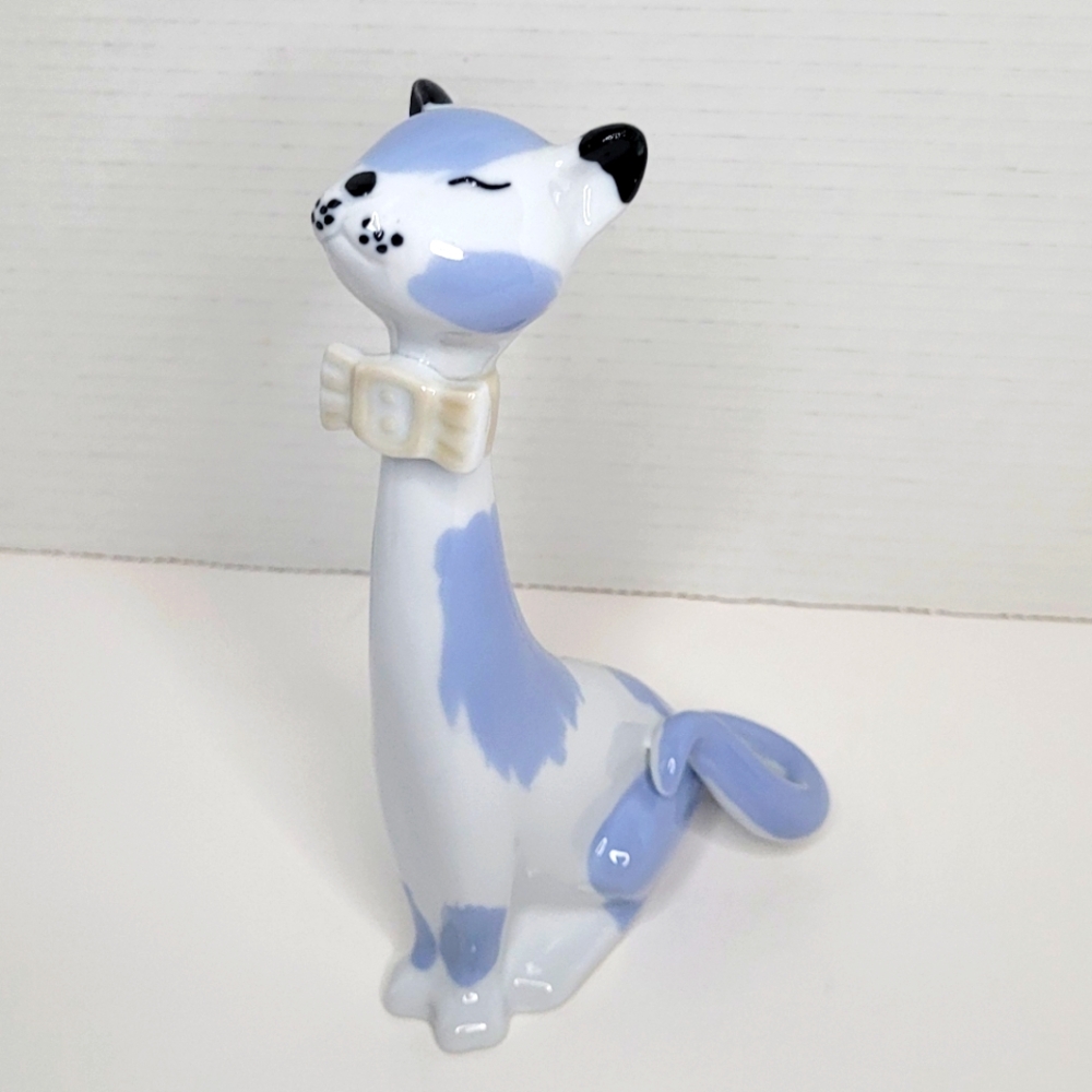 Rare Tall Porcelain Kitty Cat Figure Blue and White Made in Spain